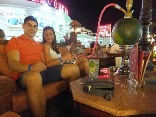 Shisha bar normativa: cosa sapere per aprire un locale